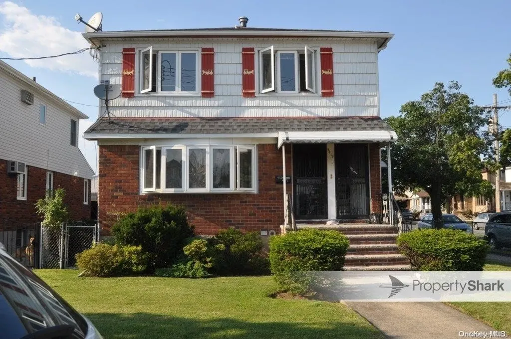 96-19 156th Avenue Howard Beach NY 11414