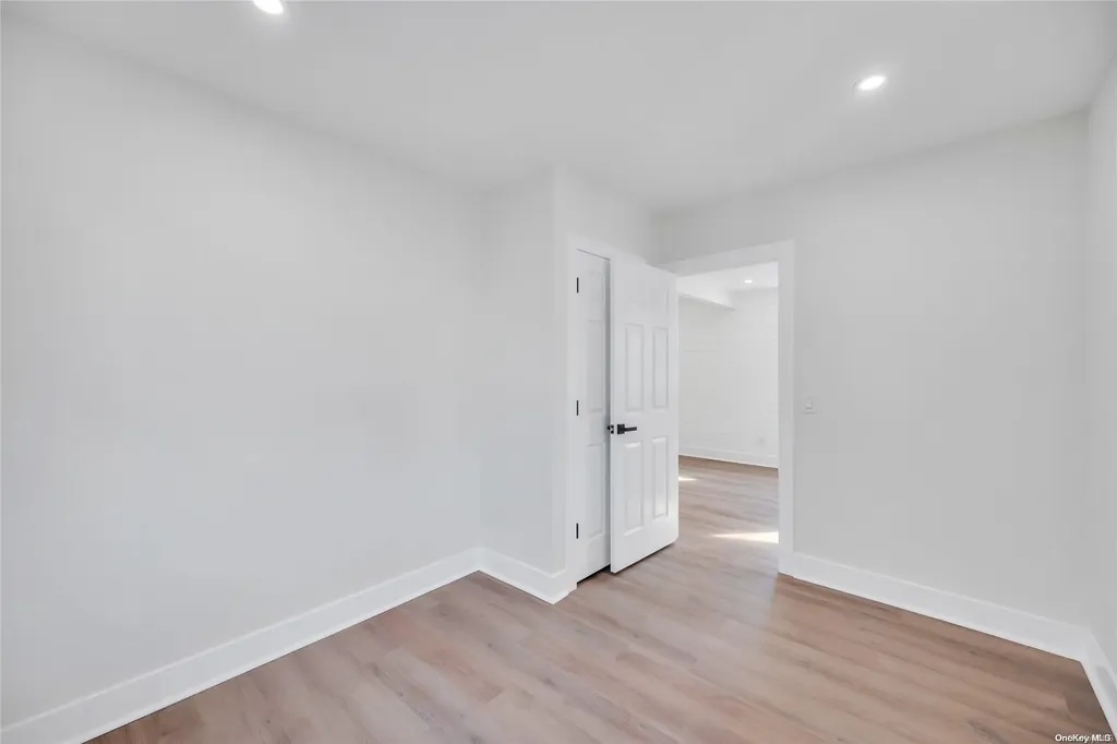 181 Medford Avenue Patchogue NY 11772