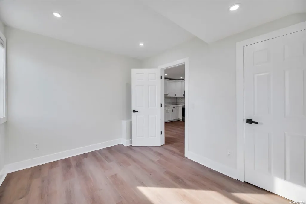 181 Medford Avenue Patchogue NY 11772