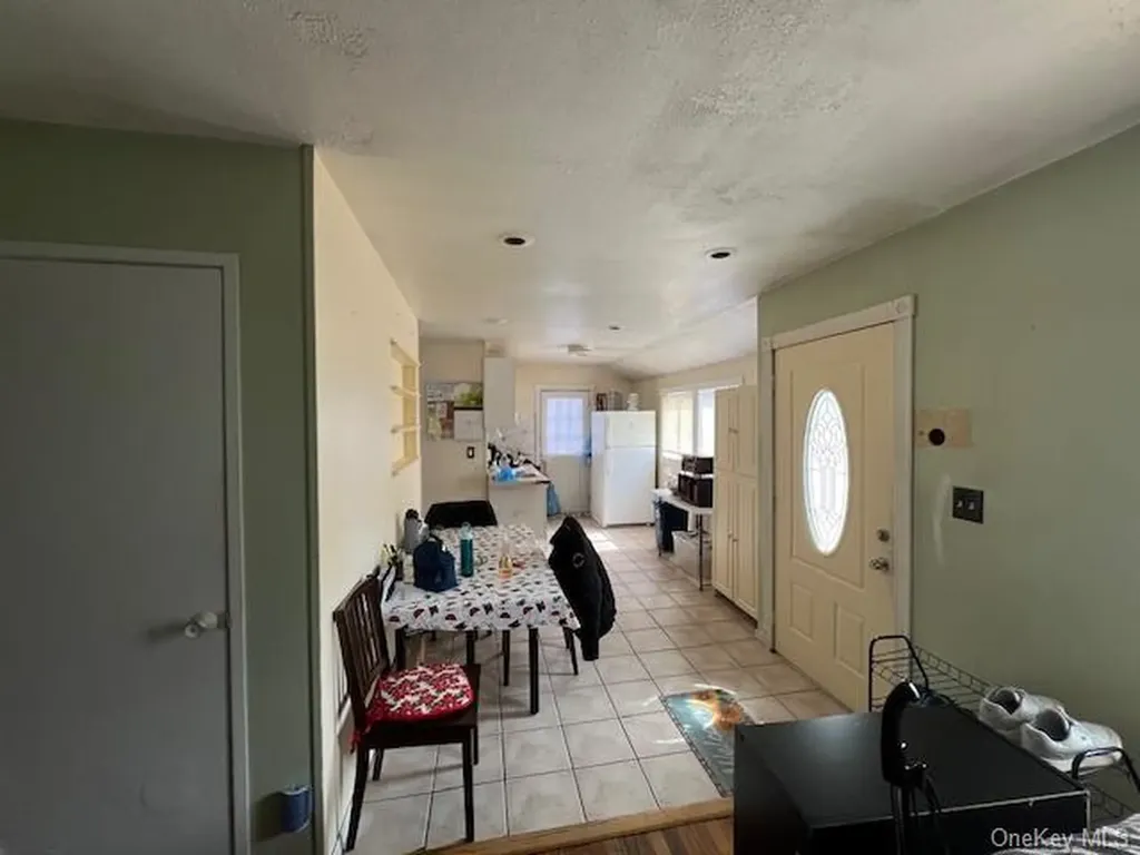 33 Cypress Street Central Islip NY 11722