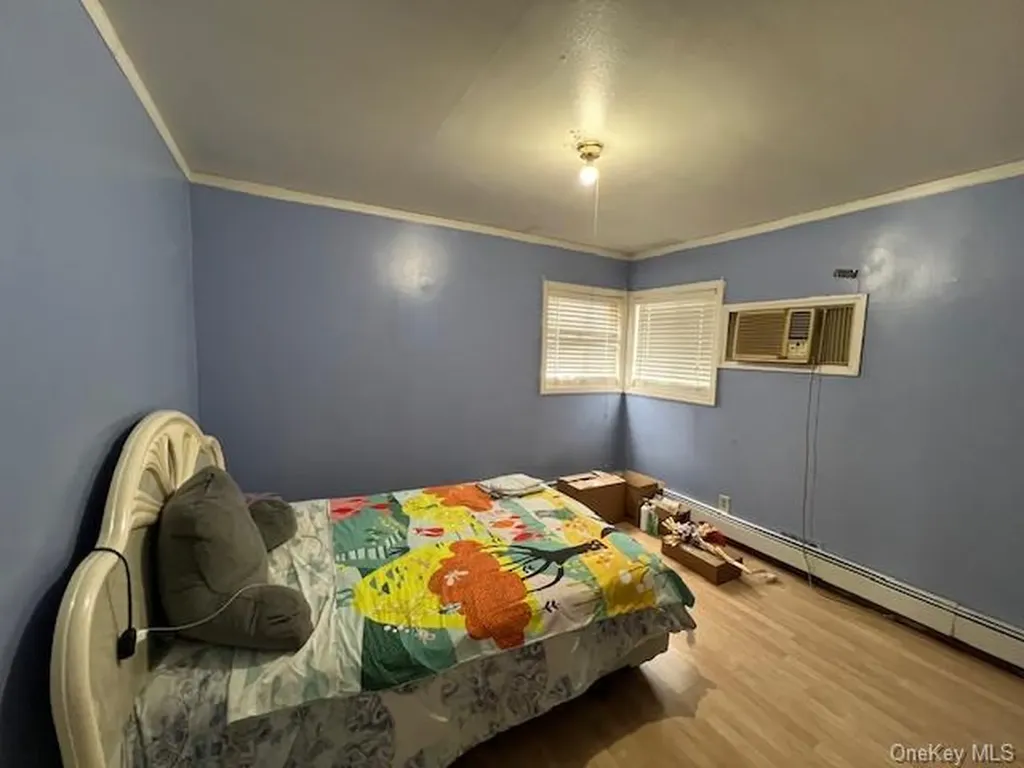33 Cypress Street Central Islip NY 11722