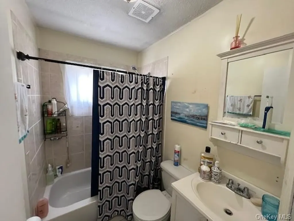 33 Cypress Street Central Islip NY 11722