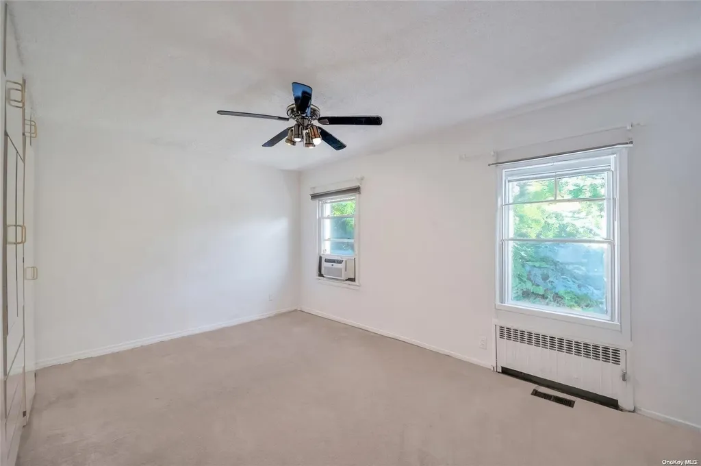 81-59 Commonwealth Boulevard Bellerose NY 11426