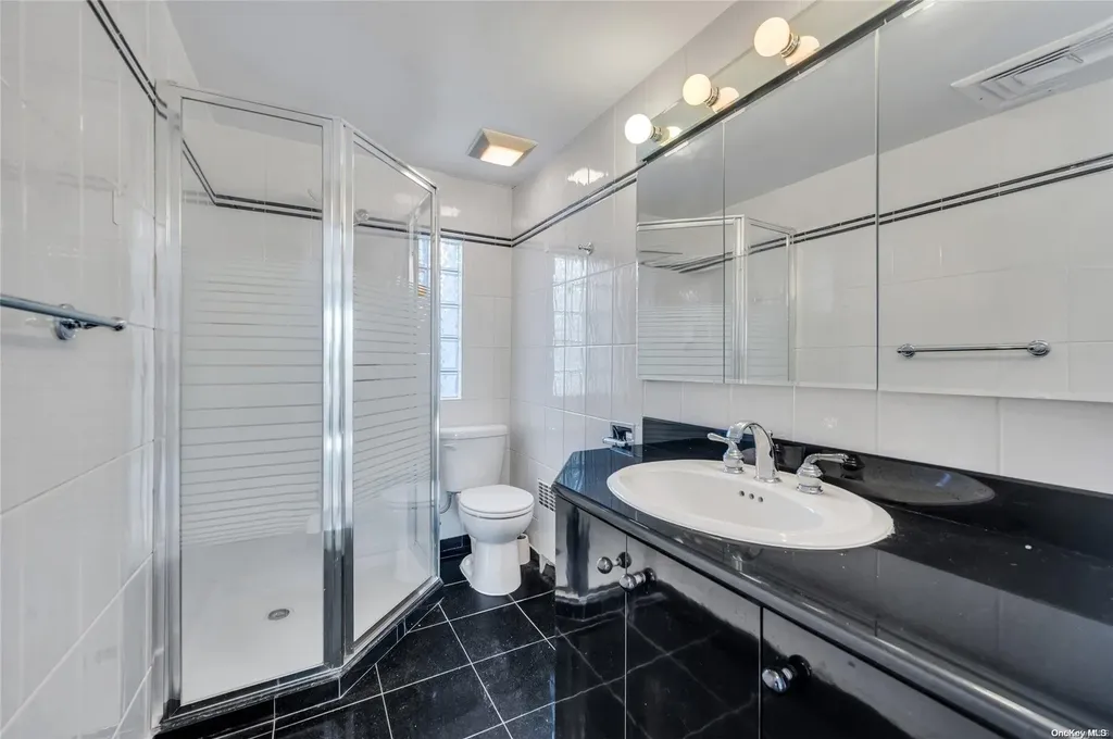 81-59 Commonwealth Boulevard Bellerose NY 11426