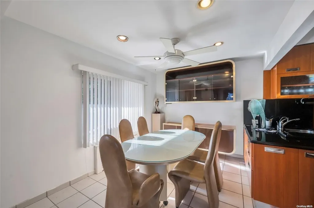 81-59 Commonwealth Boulevard Bellerose NY 11426