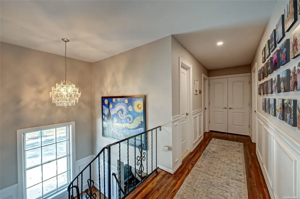 32 High Gate Drive Smithtown NY 11787