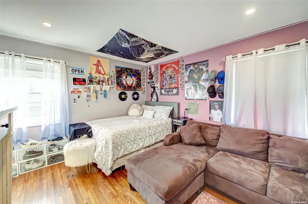 32 High Gate Drive Smithtown NY 11787