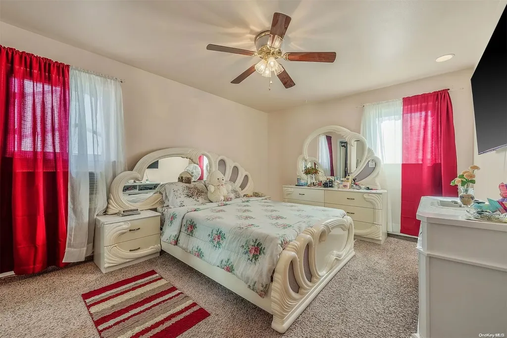 35 Florence Avenue Freeport NY 11520