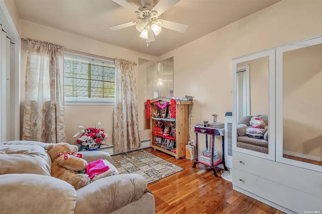 35 Florence Avenue Freeport NY 11520