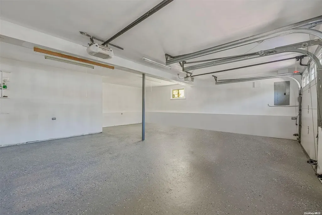 35 Florence Avenue Freeport NY 11520