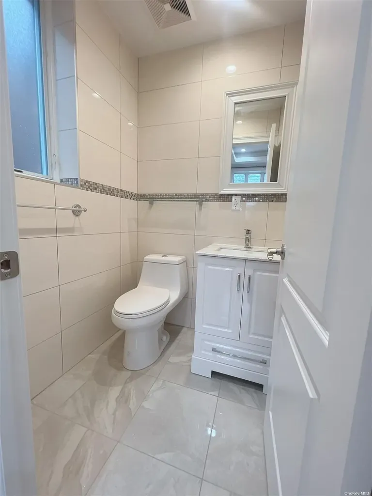 151-11 18th Avenue Whitestone NY 11357