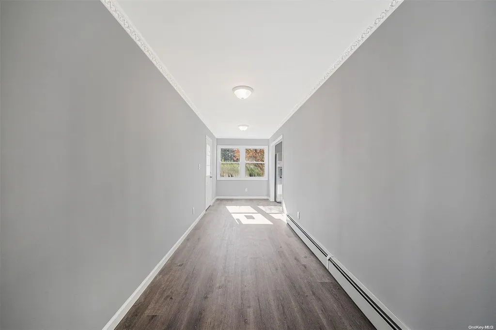 647 Lowell Street Westbury NY 11590