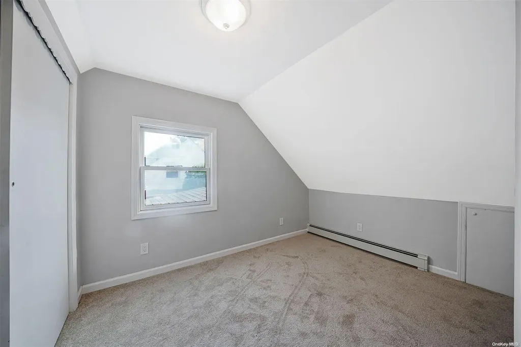 647 Lowell Street Westbury NY 11590