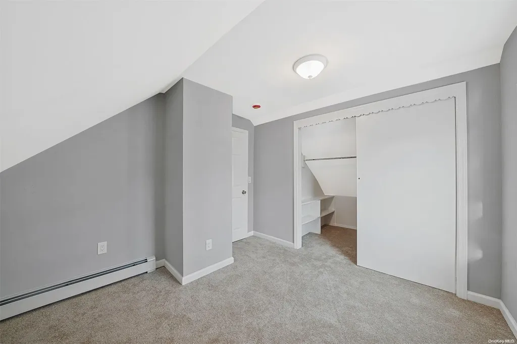 647 Lowell Street Westbury NY 11590