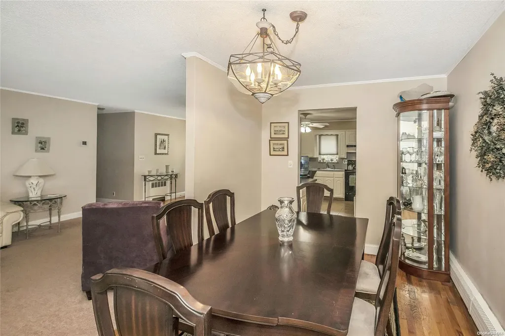 105 Ira Road Syosset NY 11791