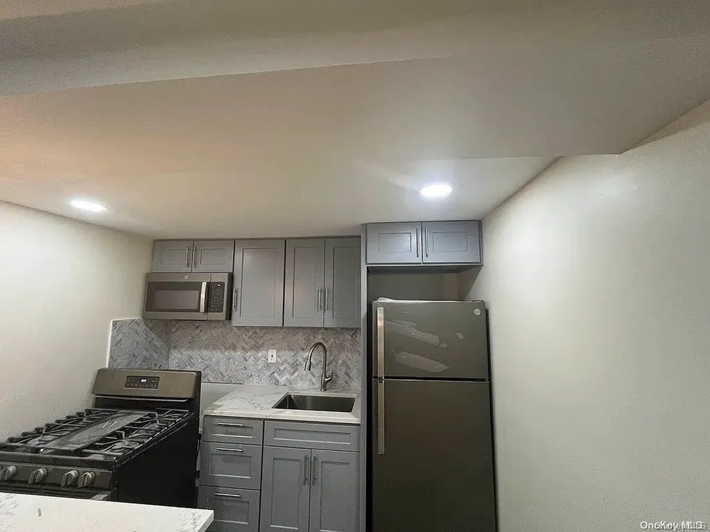 217 Tompkins Avenue Brooklyn NY 11216