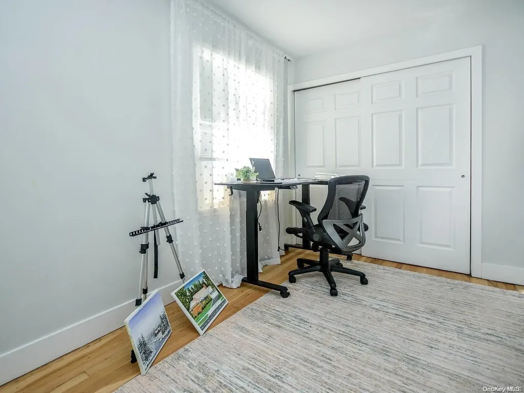 20 Darby Place Glen Head NY 11545