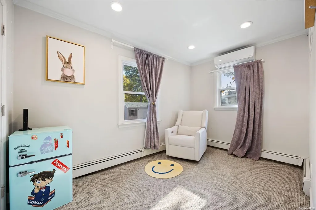 9 Primrose Lane Levittown NY 11756