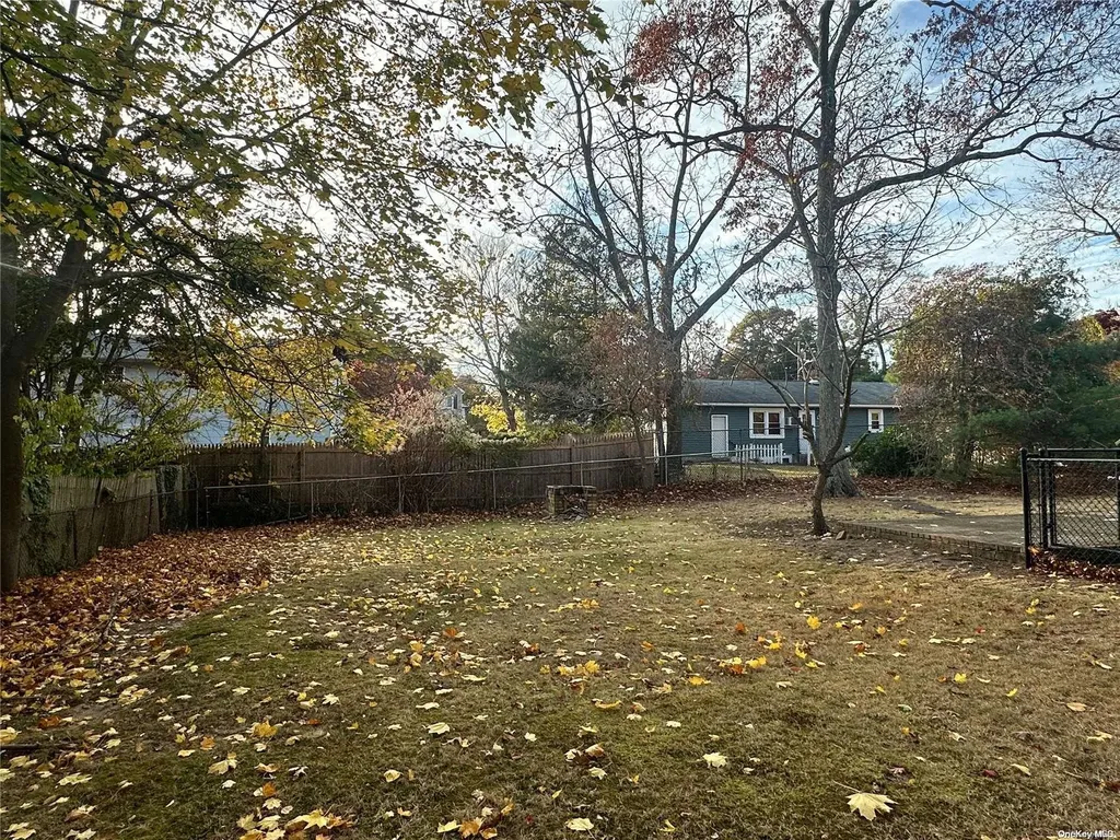 68 Tarpon Road Rocky Point NY 11778
