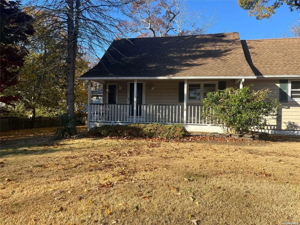 68 Tarpon Road Rocky Point NY 11778