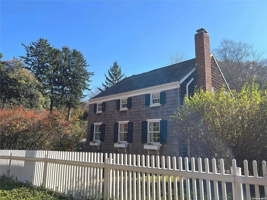 178 Harbor Road Stony Brook NY 11790