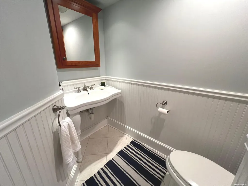 178 Harbor Road Stony Brook NY 11790