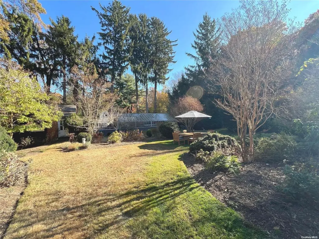 178 Harbor Road Stony Brook NY 11790