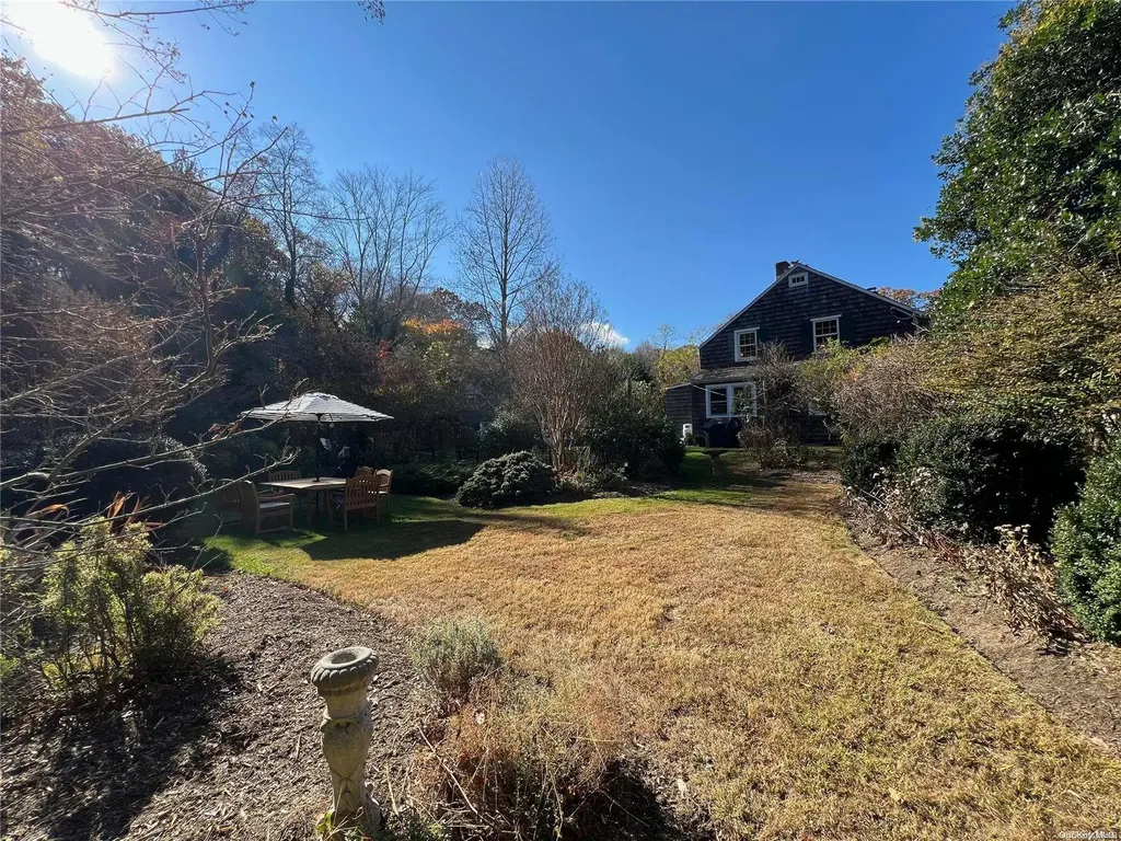 178 Harbor Road Stony Brook NY 11790