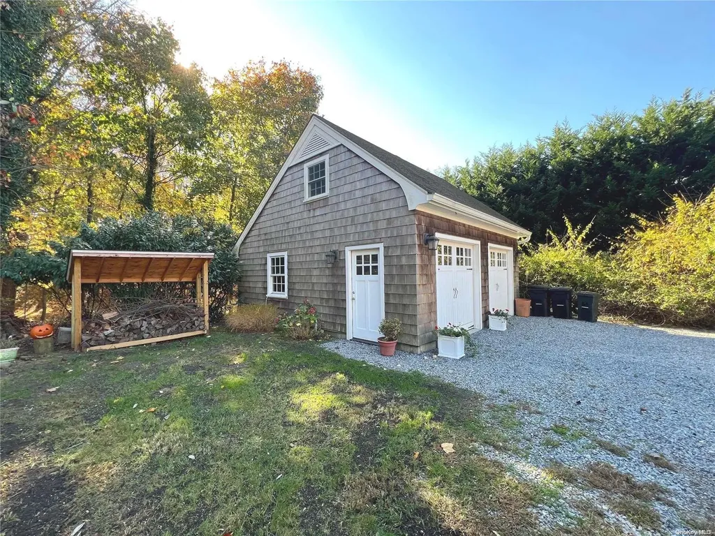 178 Harbor Road Stony Brook NY 11790