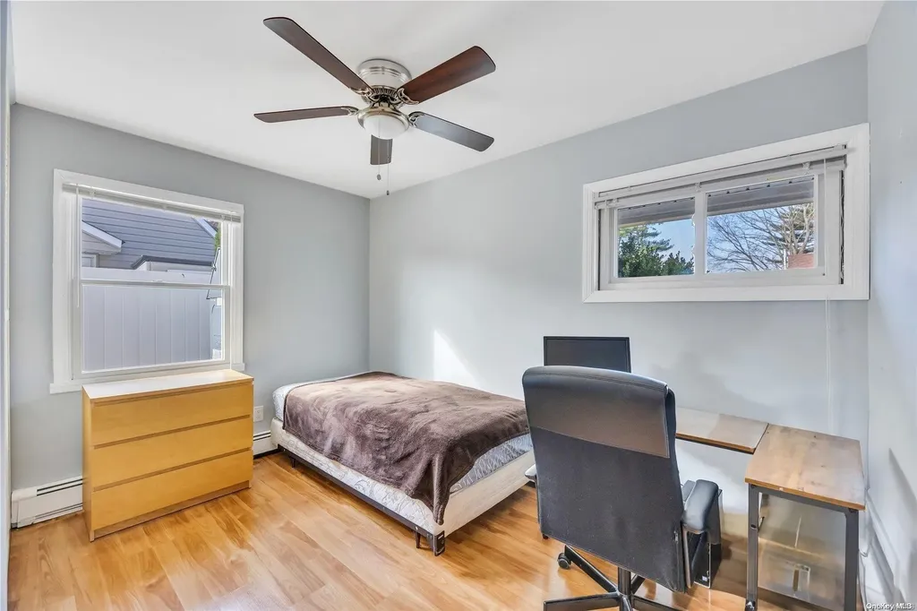 19 Coppersmith Road Levittown NY 11756