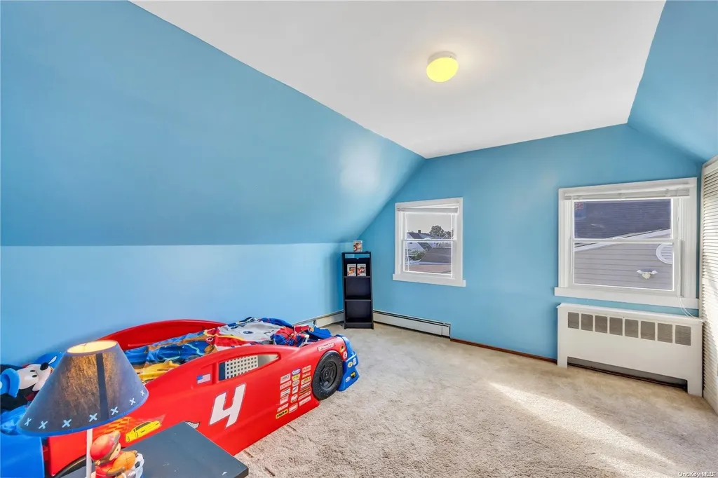 19 Coppersmith Road Levittown NY 11756