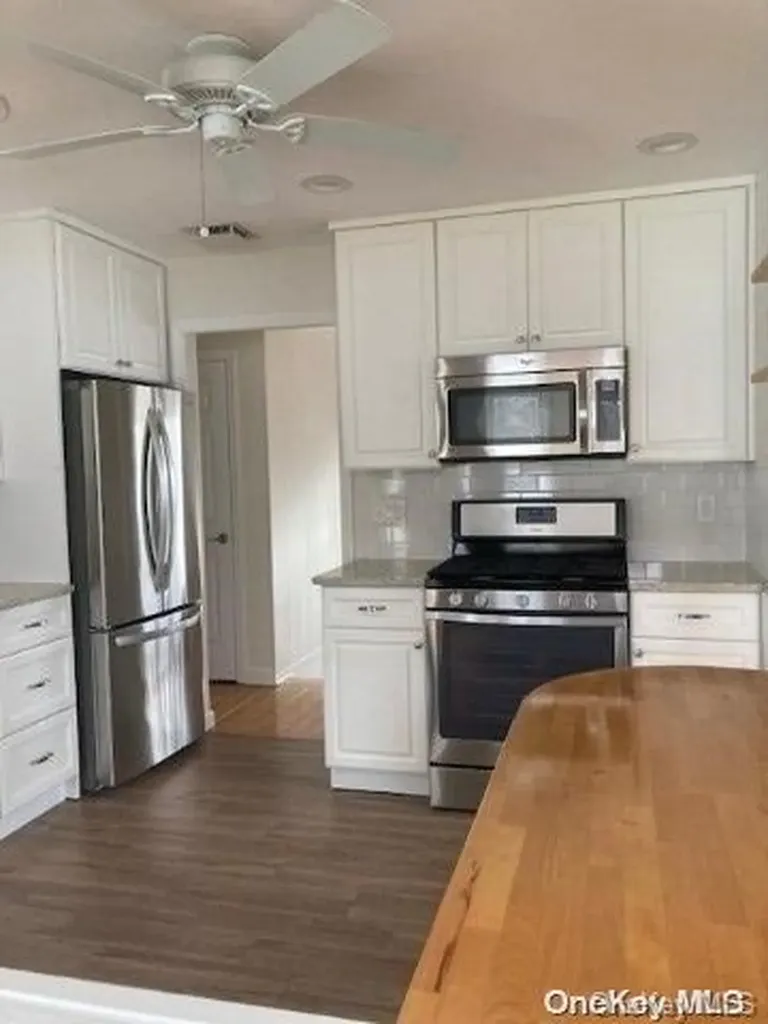 8 Balsam Lane Commack NY 11725