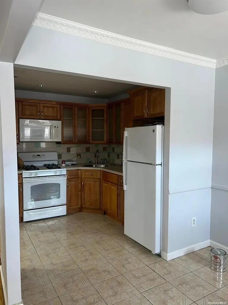 10220 Avenue K Brooklyn NY 11236