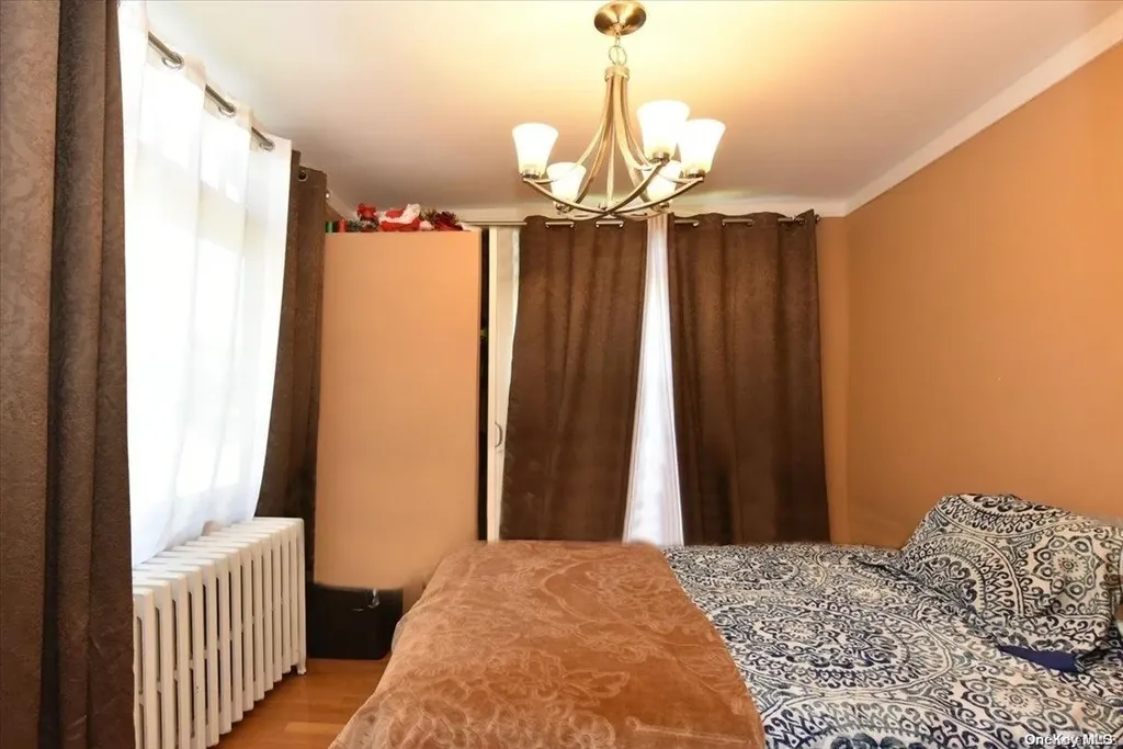 321 Archer Street Freeport NY 11520