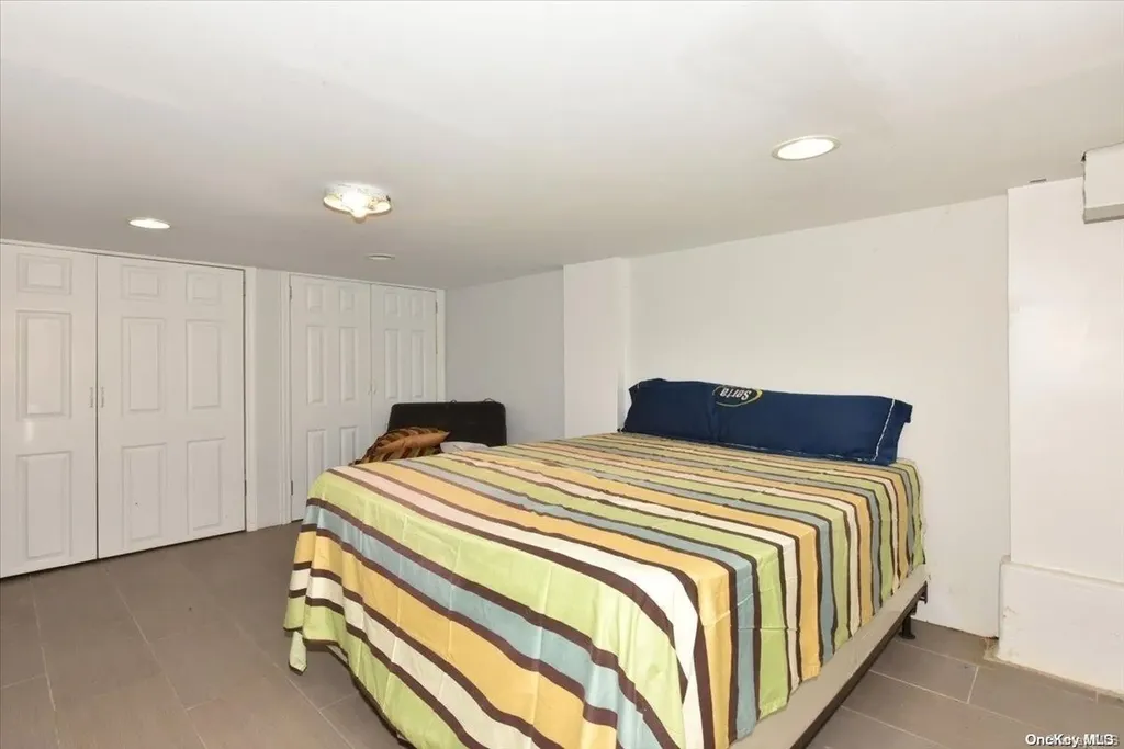 321 Archer Street Freeport NY 11520