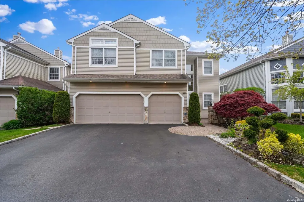 179 Sagamore Drive Plainview NY 11803