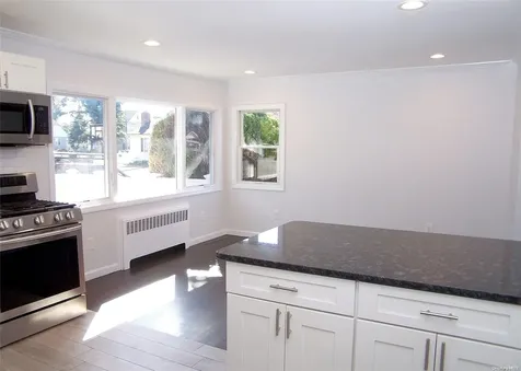 85 Irving Avenue Lindenhurst NY 11757