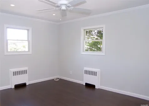 85 Irving Avenue Lindenhurst NY 11757