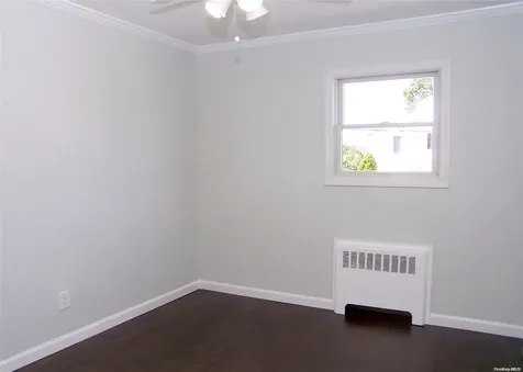 85 Irving Avenue Lindenhurst NY 11757