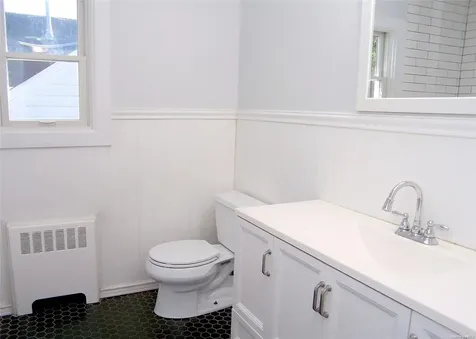 85 Irving Avenue Lindenhurst NY 11757