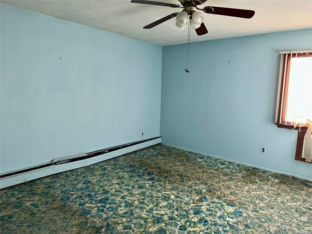 17 Summercress Lane Coram NY 11727