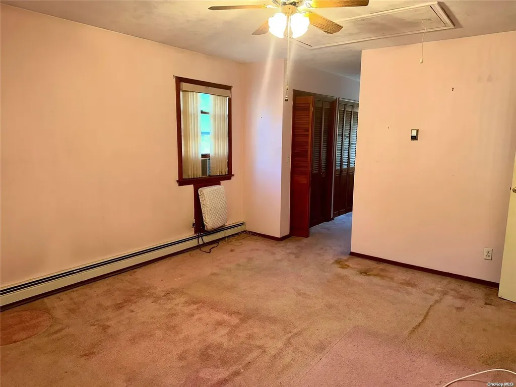 17 Summercress Lane Coram NY 11727
