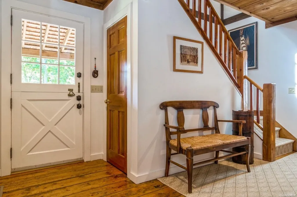 136 S Montauk Westhampton NY 11977