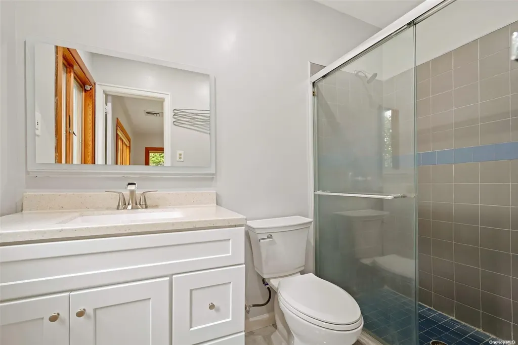 170 Crabapple Road Manhasset NY 11030