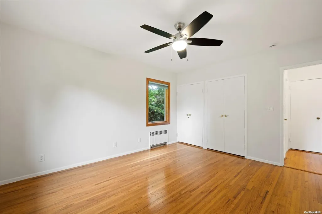 170 Crabapple Road Manhasset NY 11030