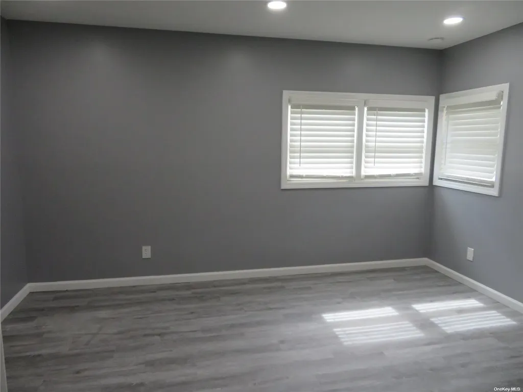 177 Tree Road Centereach NY 11720