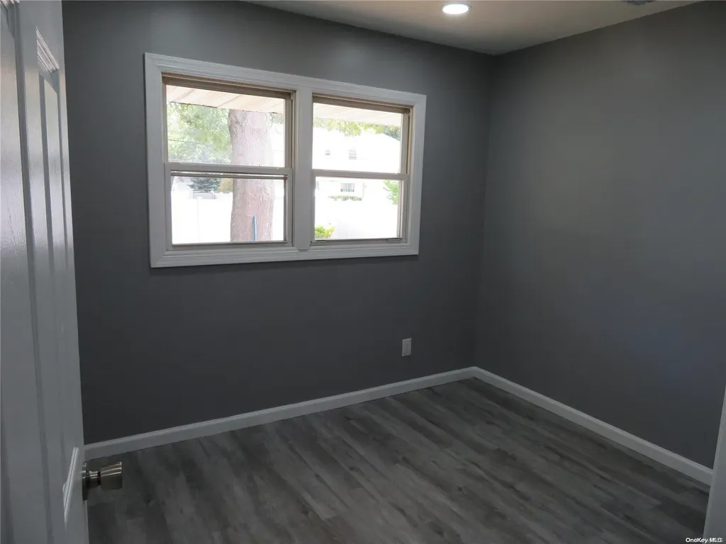 177 Tree Road Centereach NY 11720