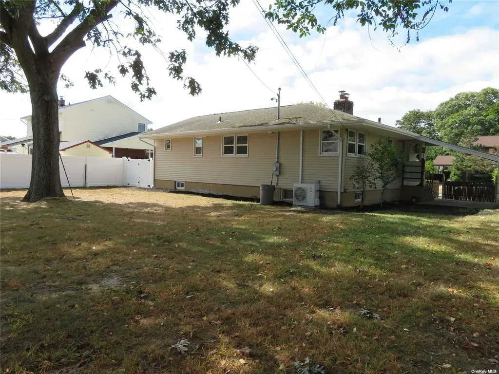 177 Tree Road Centereach NY 11720