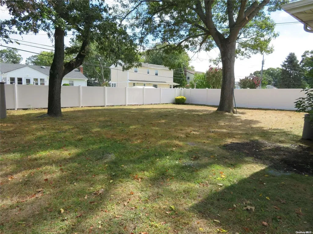 177 Tree Road Centereach NY 11720
