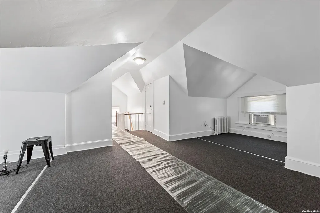 12 Elizabeth Avenue Hempstead NY 11550